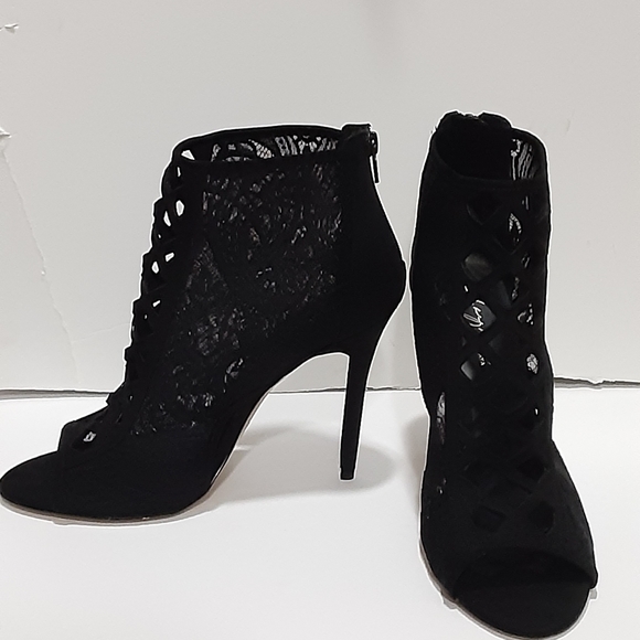 🔥NIB Daya by Zendaya Lace Open Toe Bootie - Picture 3 of 10
